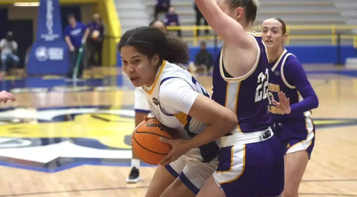 Українки за кордоном: Валенсія Ягупової – у другому етапі Євроліги, Діке набрала 7 очок у NCAA